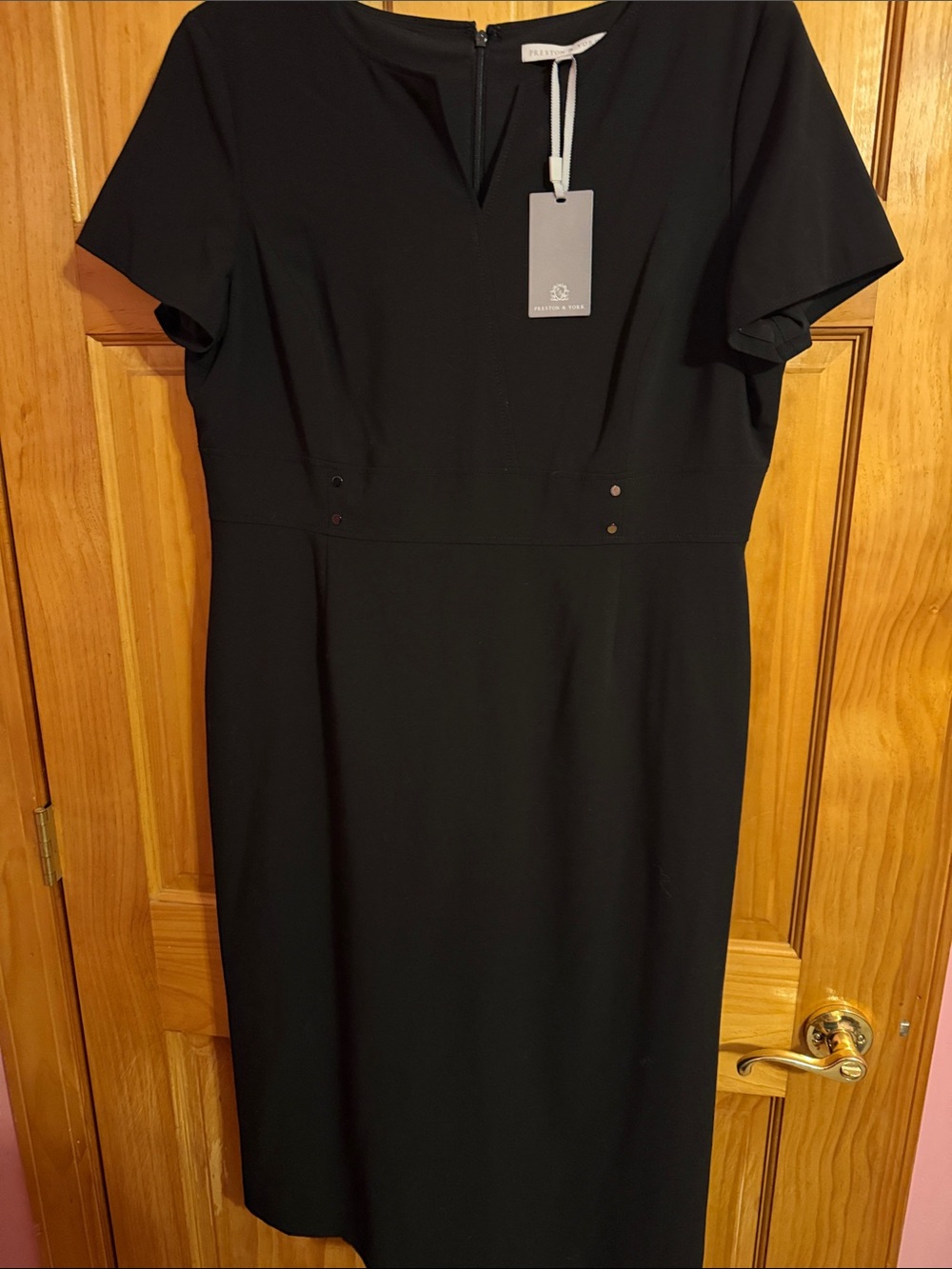 Preston & York Black Short-Sleeve Midi Dress with Subtle Waist Accents